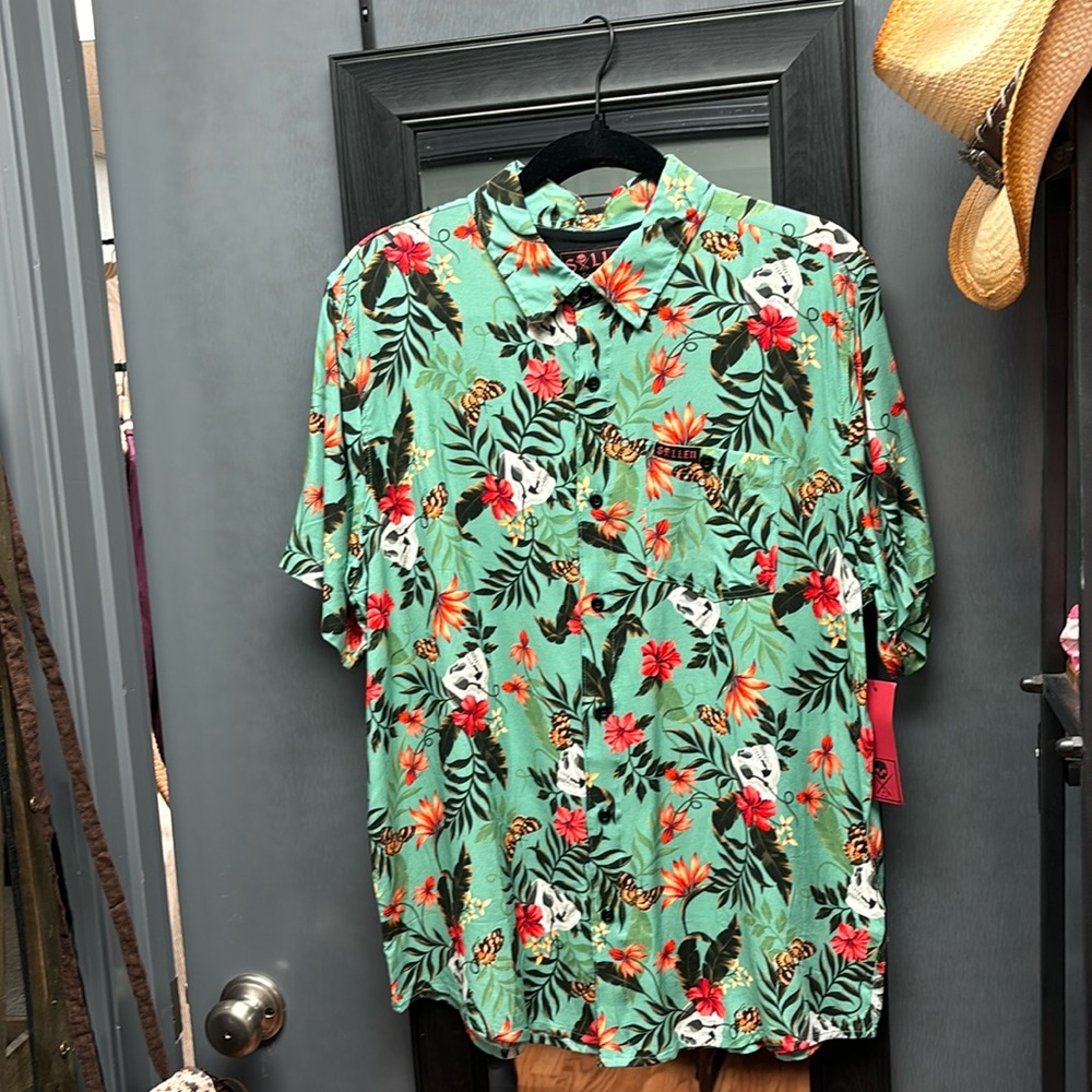 Sullen button up